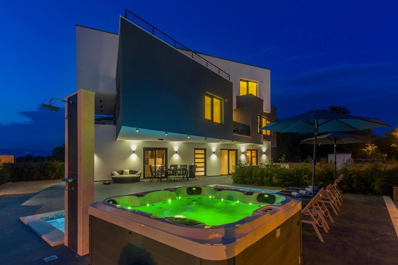 Luxury Apartment Noa Nijvice Zewnętrze zdjęcie
