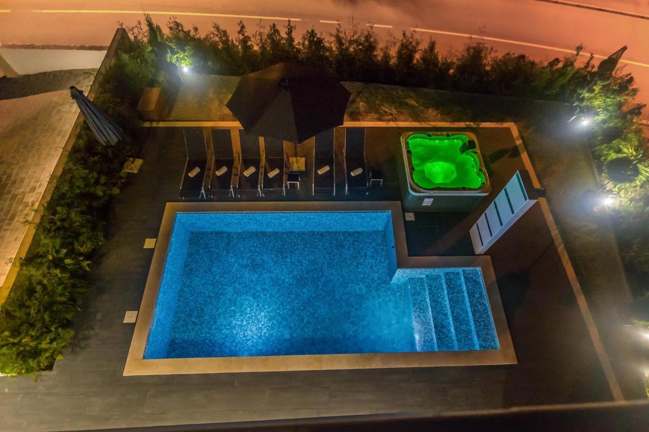 Luxury Apartment Noa Nijvice Zewnętrze zdjęcie