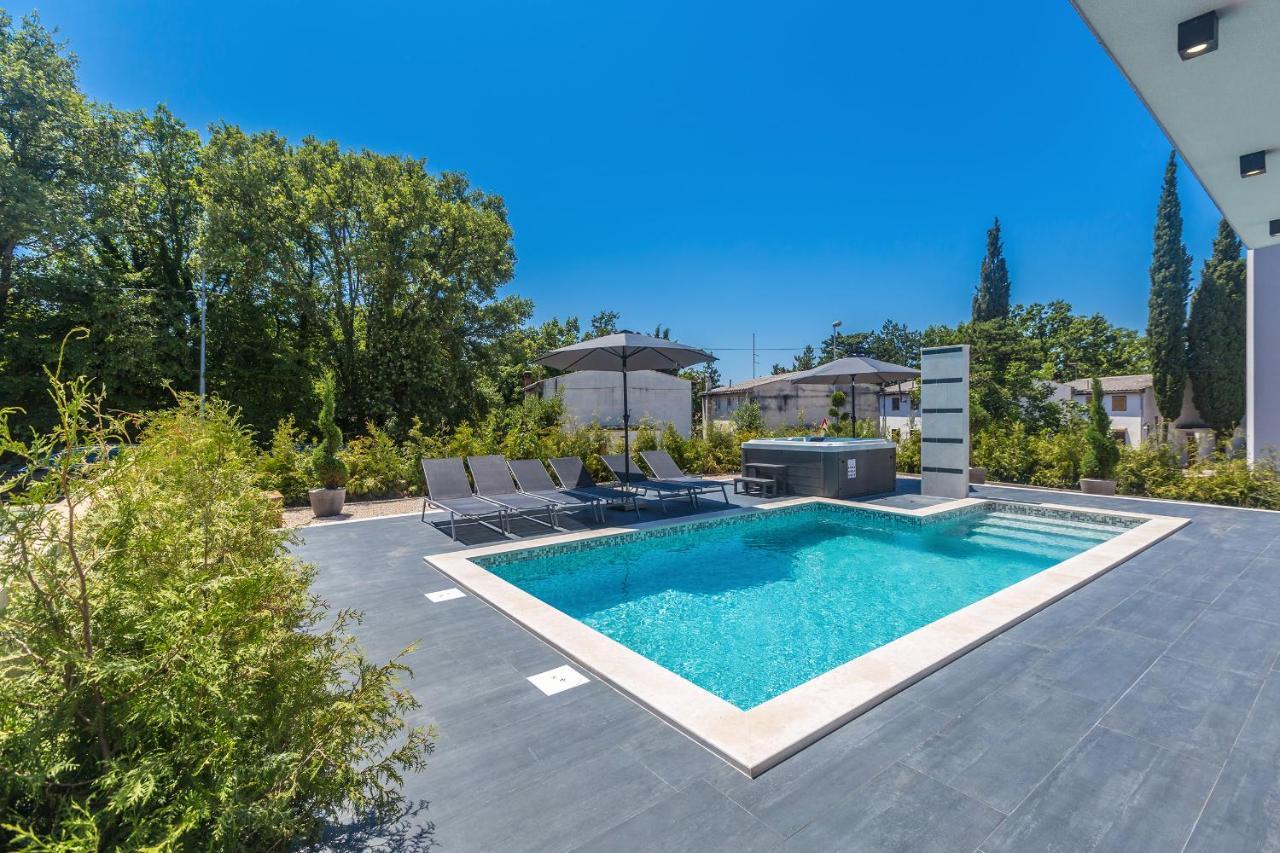Luxury Apartment Noa Nijvice Zewnętrze zdjęcie