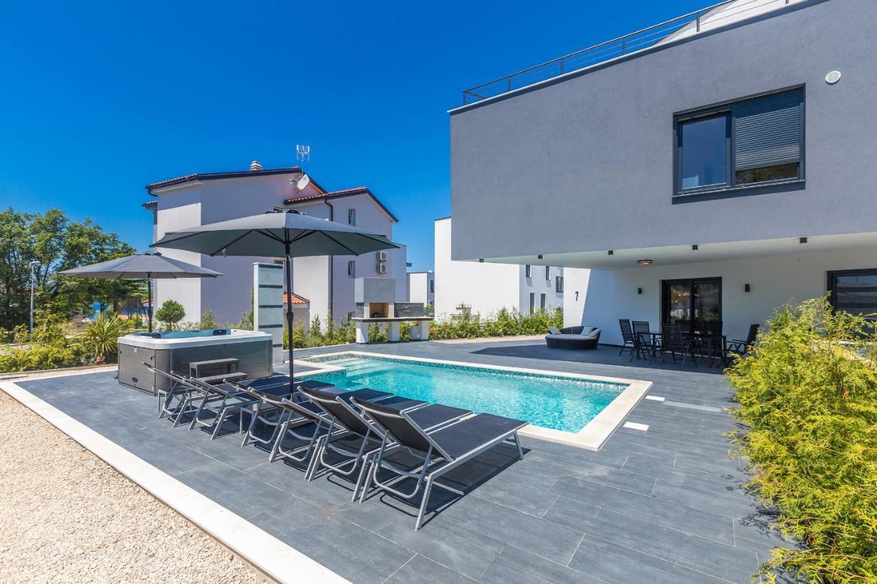 Luxury Apartment Noa Nijvice Zewnętrze zdjęcie