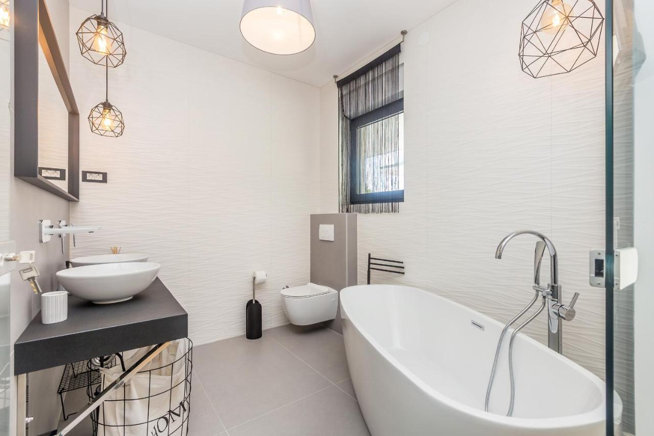 Luxury Apartment Noa Nijvice Zewnętrze zdjęcie