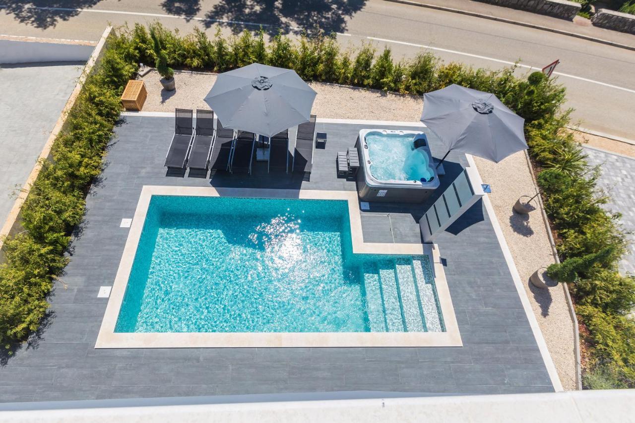 Luxury Apartment Noa Nijvice Zewnętrze zdjęcie
