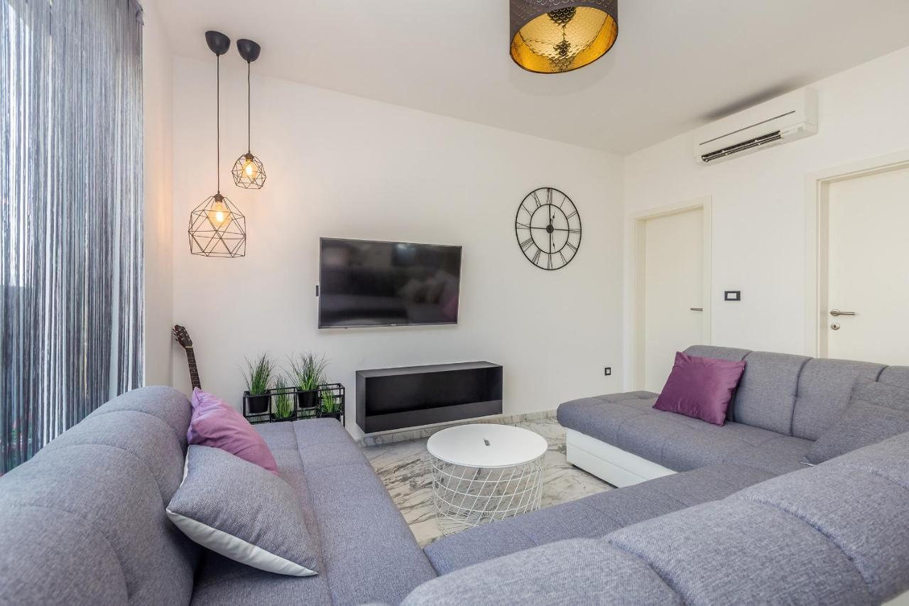 Luxury Apartment Noa Nijvice Zewnętrze zdjęcie